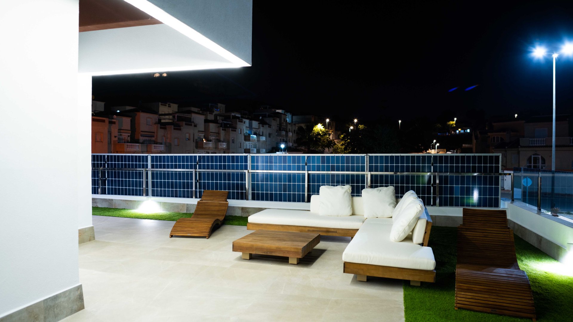 Obra nueva - Chalets -
Ciudad Quesada
