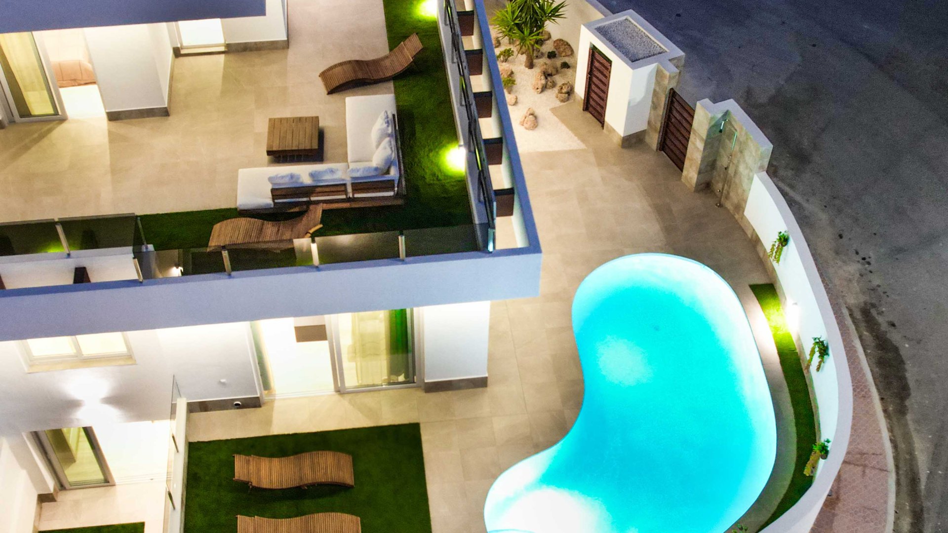 Obra nueva - Chalets -
Ciudad Quesada