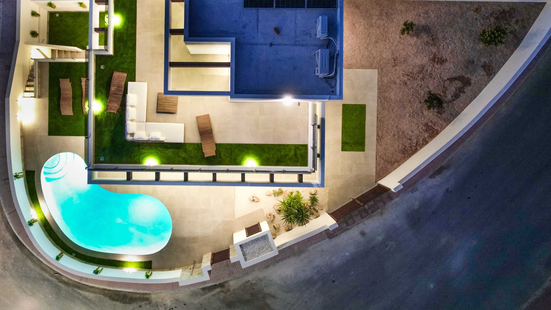 Obra nueva - Chalets -
Ciudad Quesada