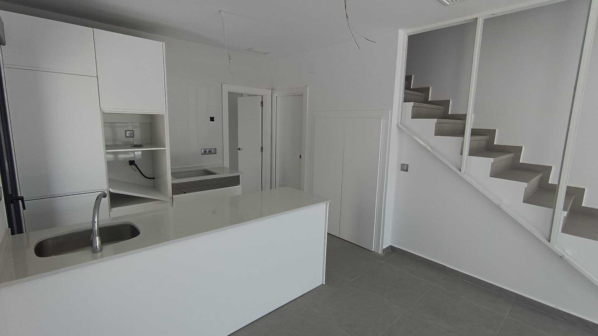 Obra nueva - Chalets -
Daya Nueva