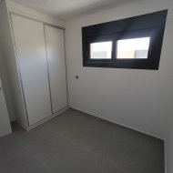 Obra nueva - Chalets -
Daya Nueva