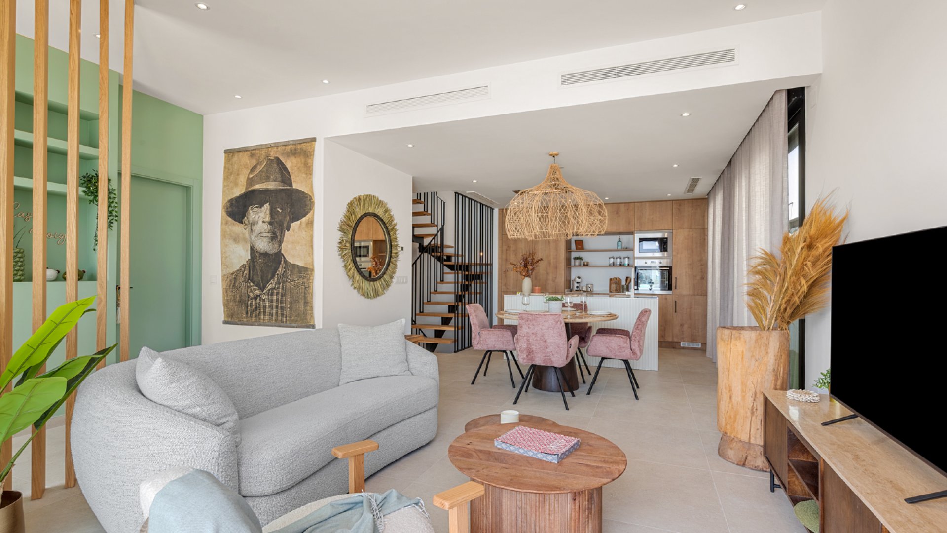 Obra nueva - Chalets -
Dolores