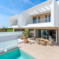 Obra nueva - Chalets -
Dolores
