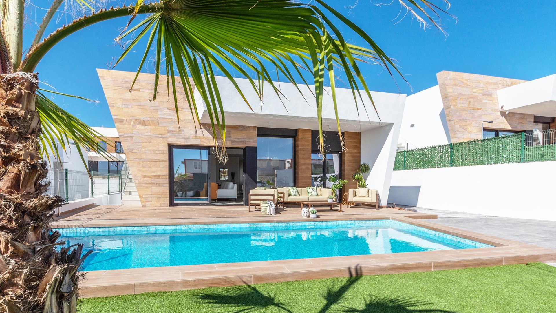 Obra nueva - Chalets -
Finestrat