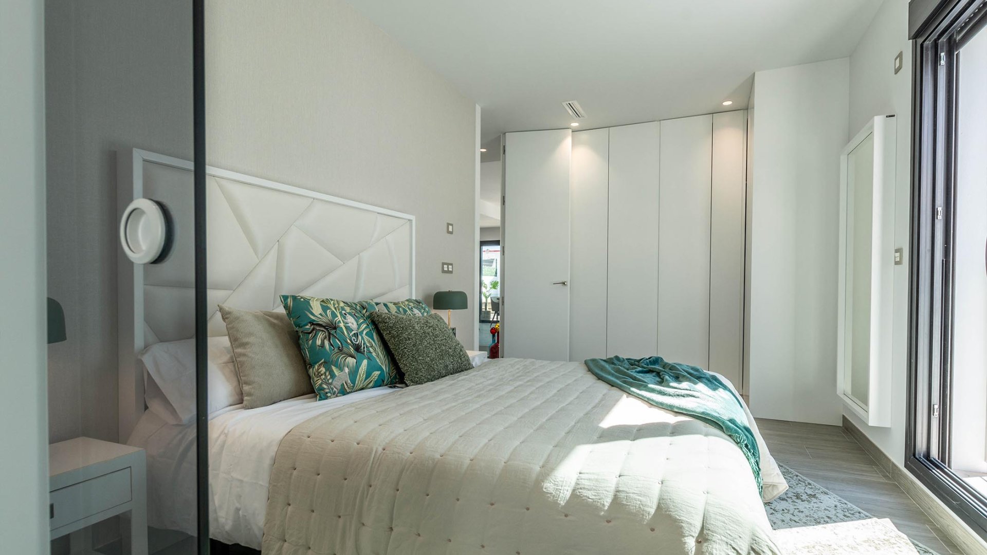 Obra nueva - Chalets -
Finestrat
