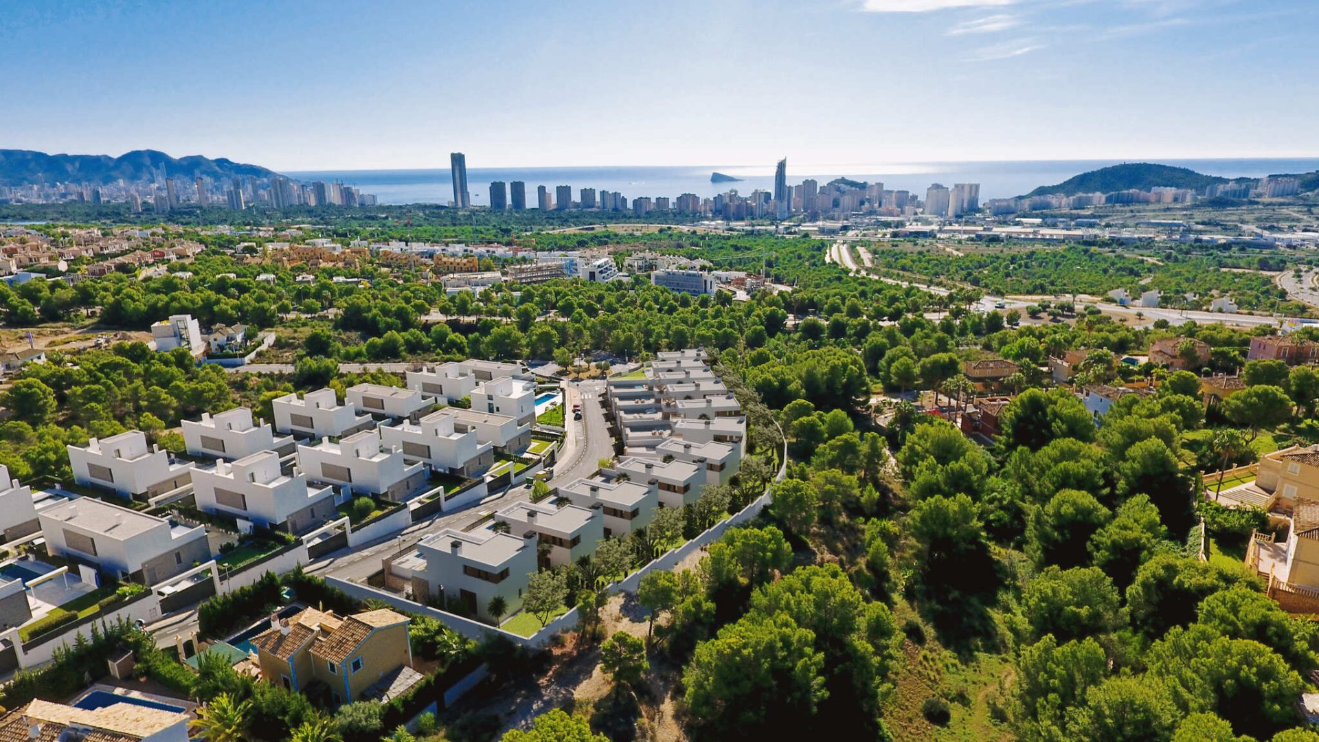 Obra nueva - Chalets -
Finestrat