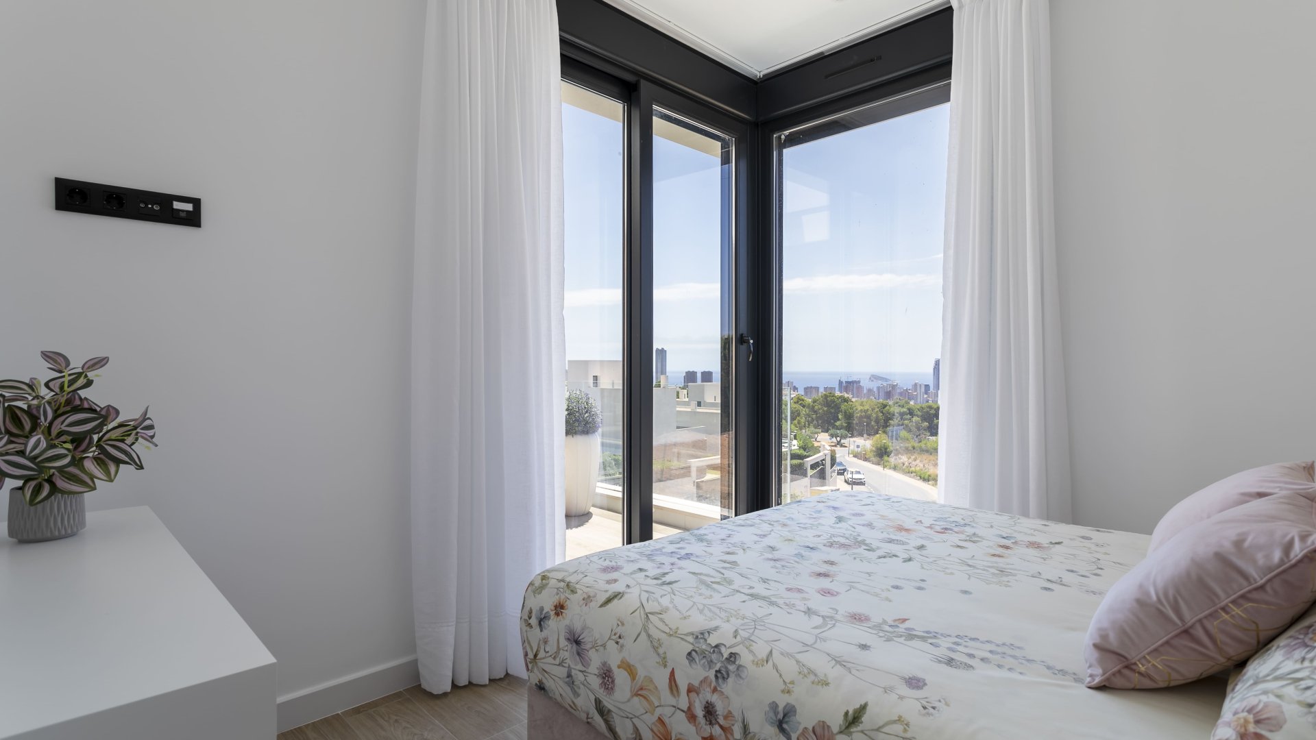 Obra nueva - Chalets -
Finestrat