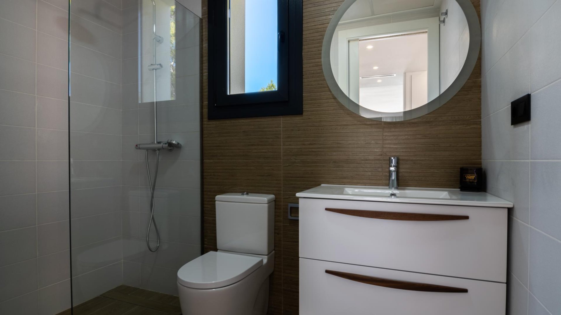 Obra nueva - Chalets -
Finestrat