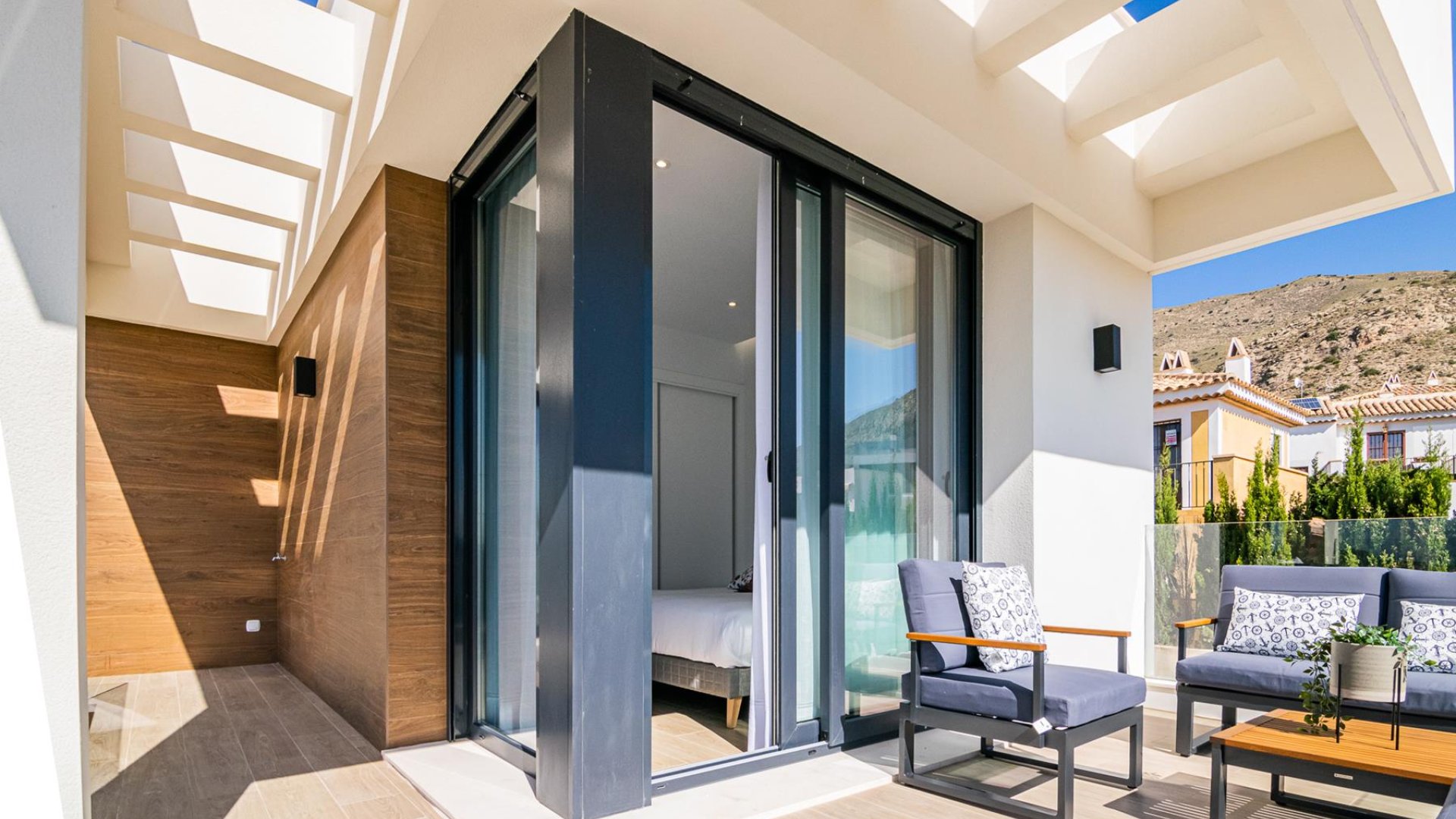 Obra nueva - Chalets -
Finestrat