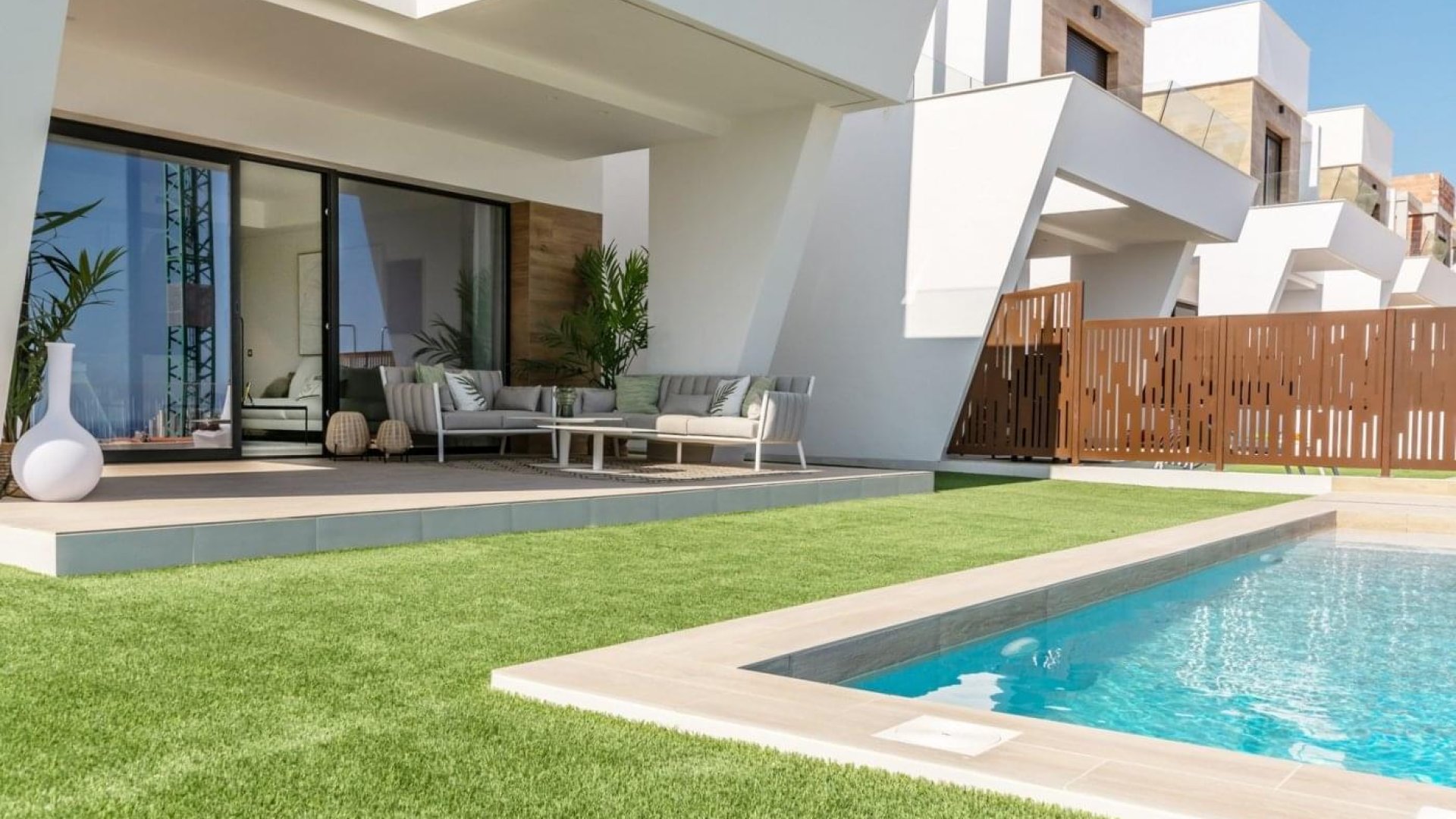 Obra nueva - Chalets -
Finestrat
