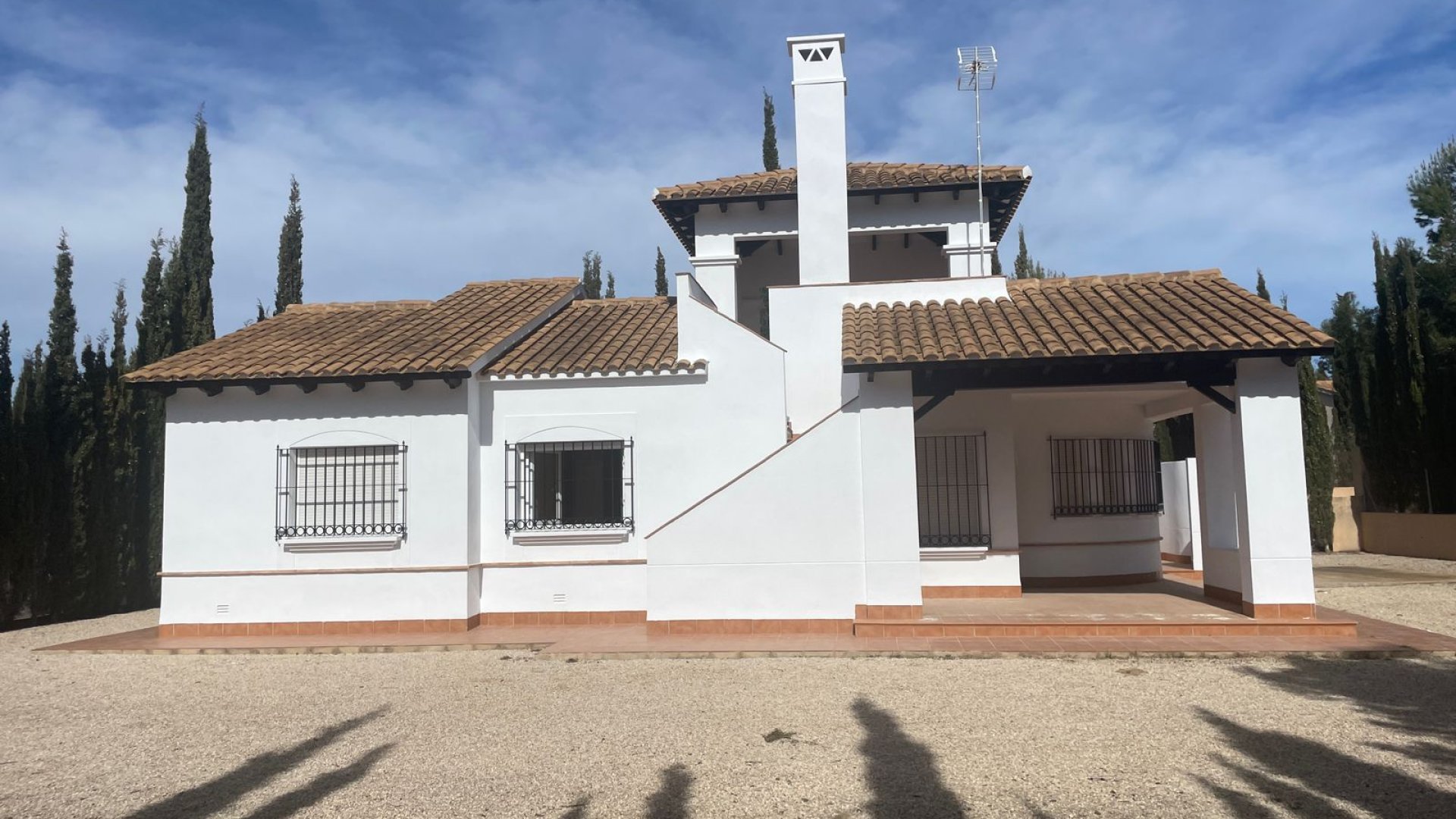 Obra nueva - Chalets -
Fuente Alamo