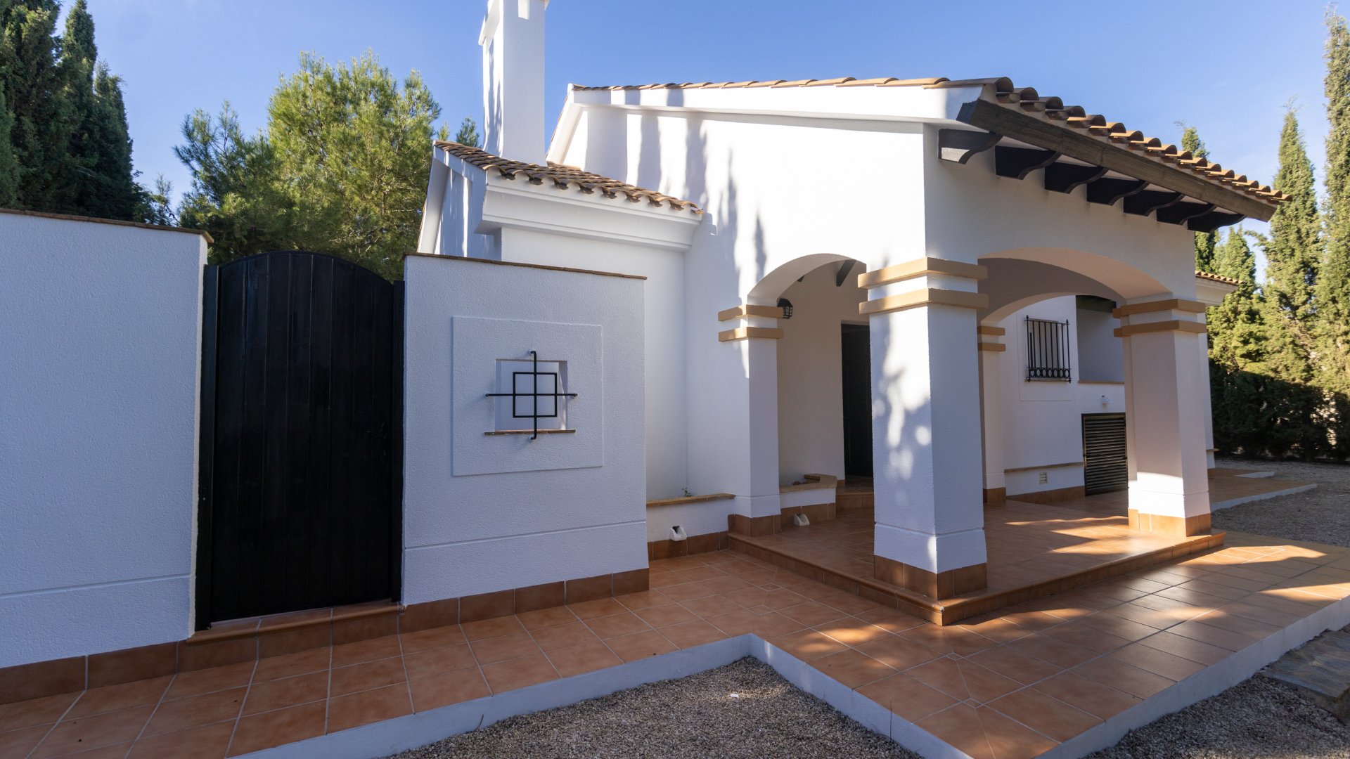 Obra nueva - Chalets -
Fuente Alamo