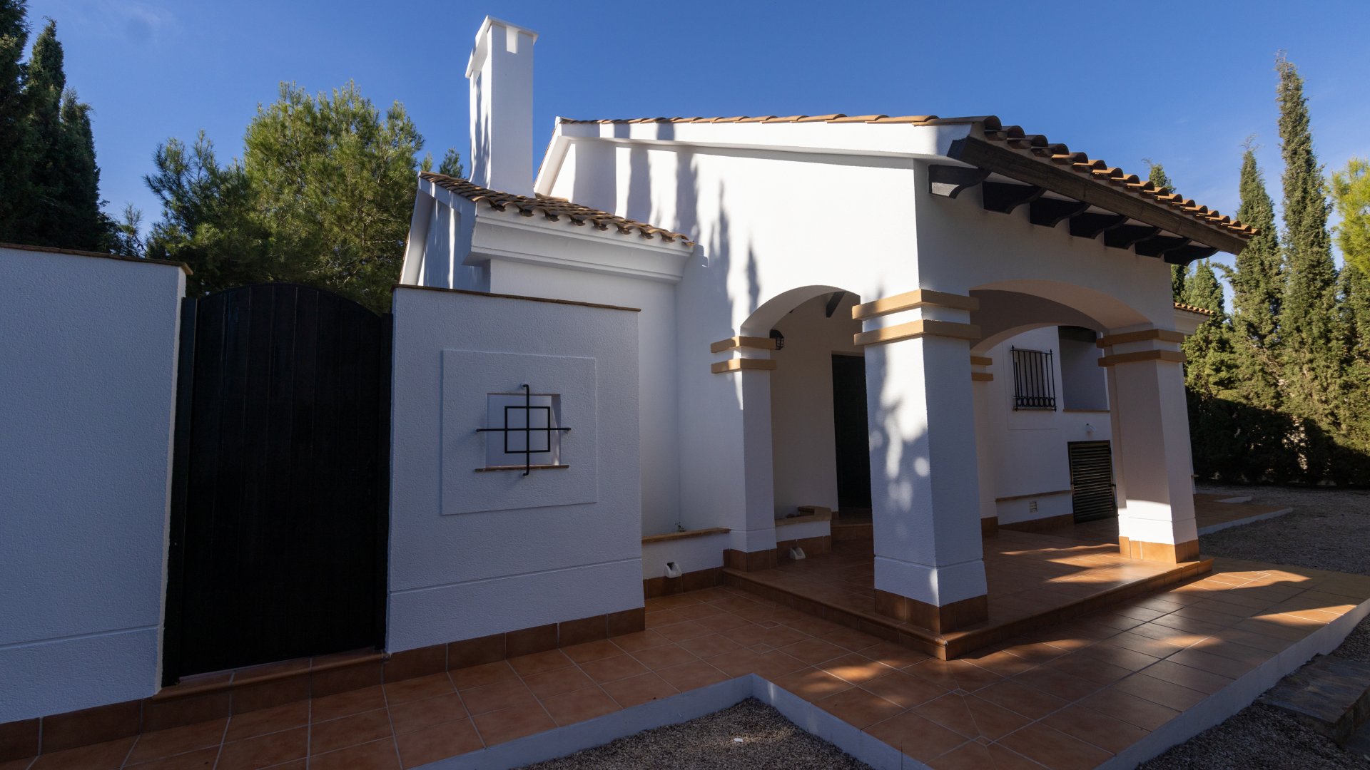 Obra nueva - Chalets -
Fuente Alamo