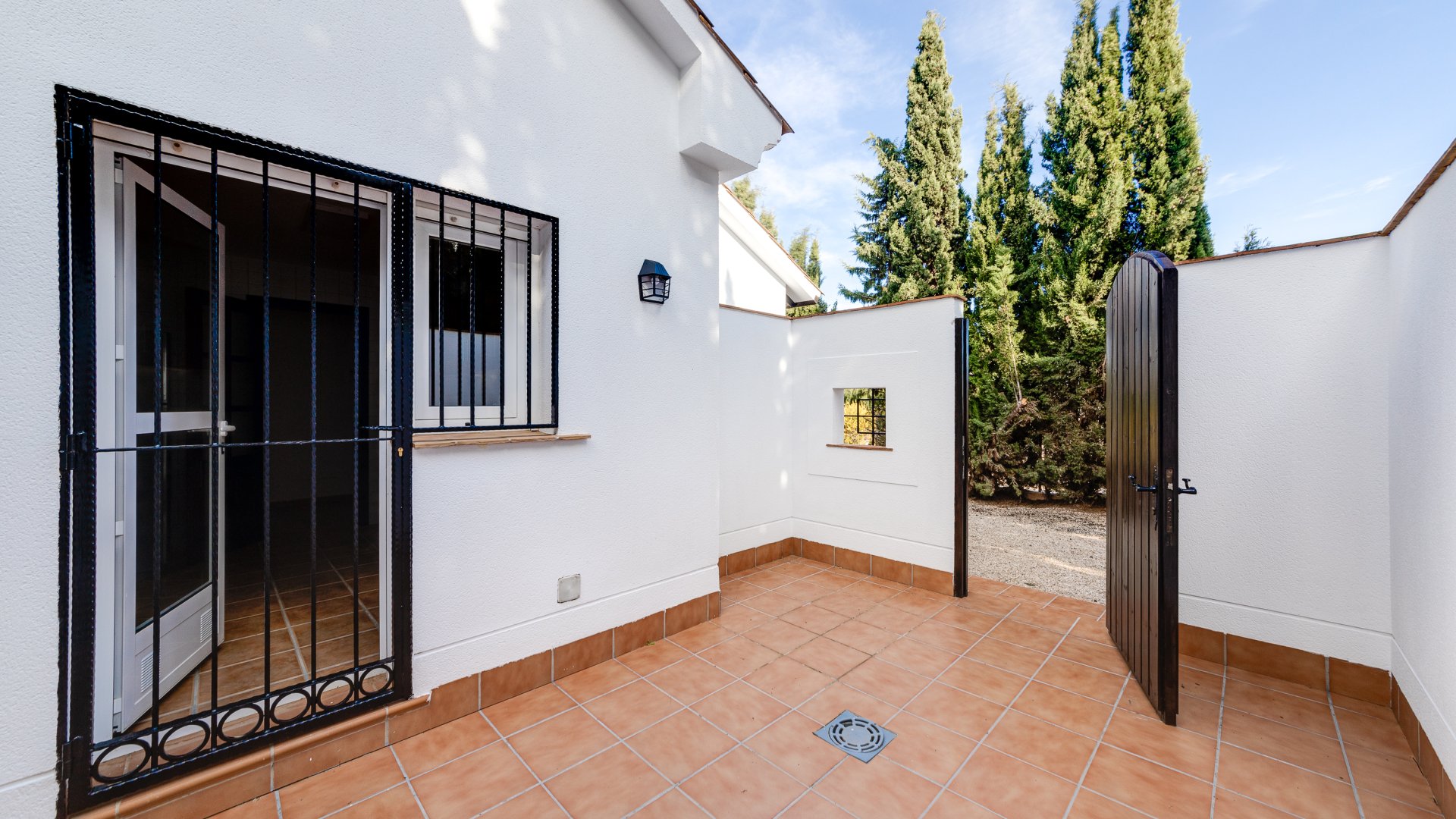 Obra nueva - Chalets -
Fuente Alamo