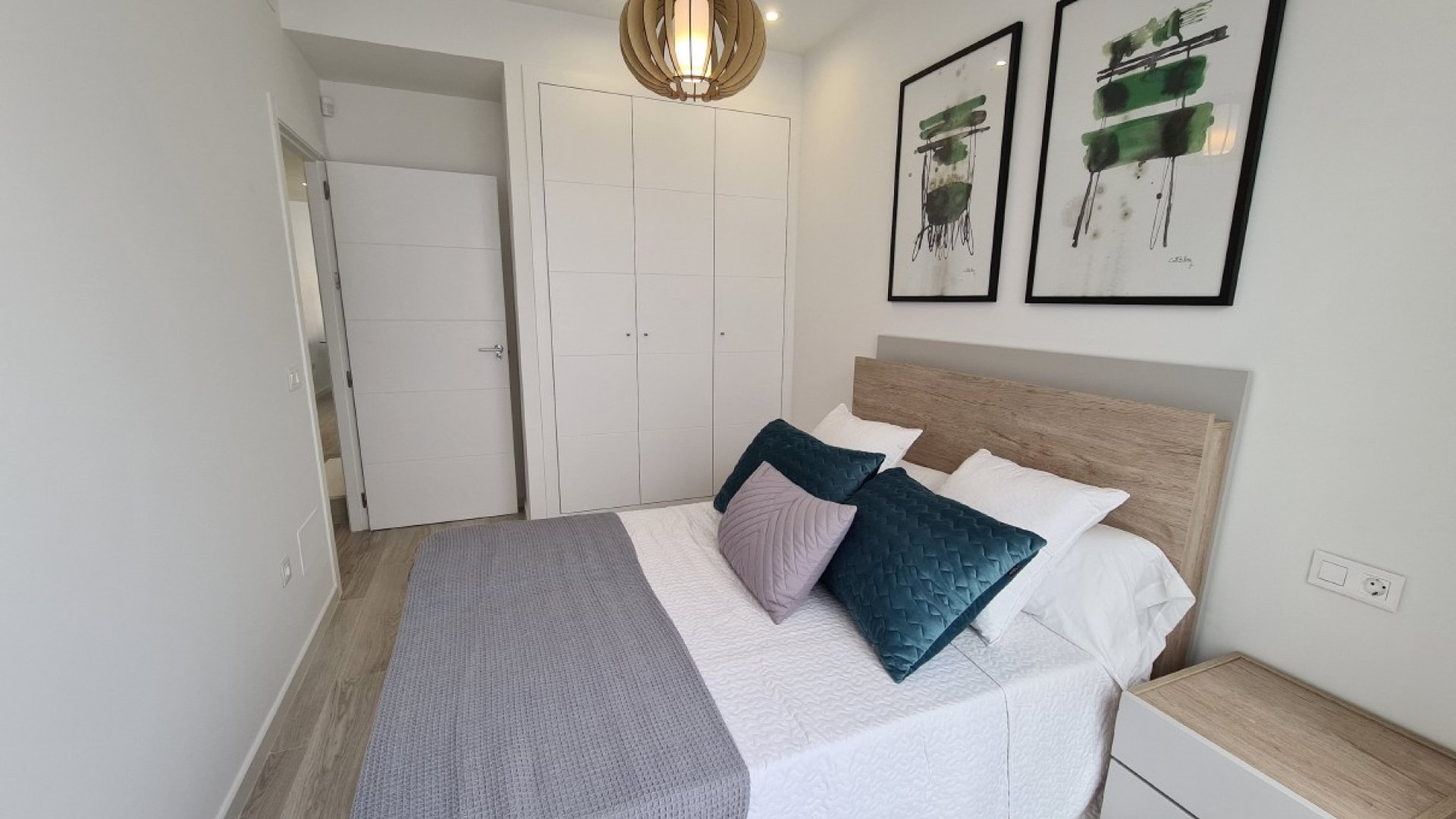 Obra nueva - Chalets -
Jerónimo y Avileses