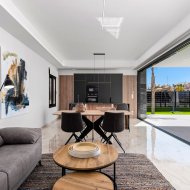 Obra nueva - Chalets -
La Finca Golf