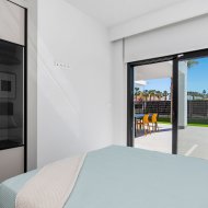 Obra nueva - Chalets -
La Finca Golf