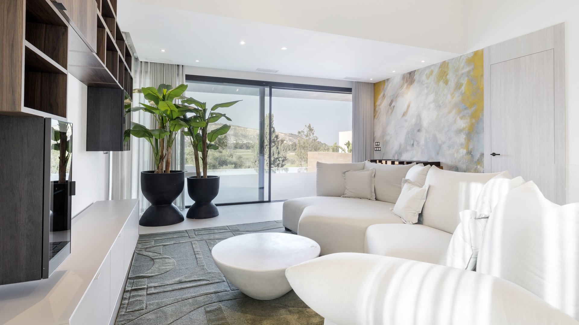 Obra nueva - Chalets -
La Finca Golf