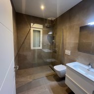 Obra nueva - Chalets -
La Romana