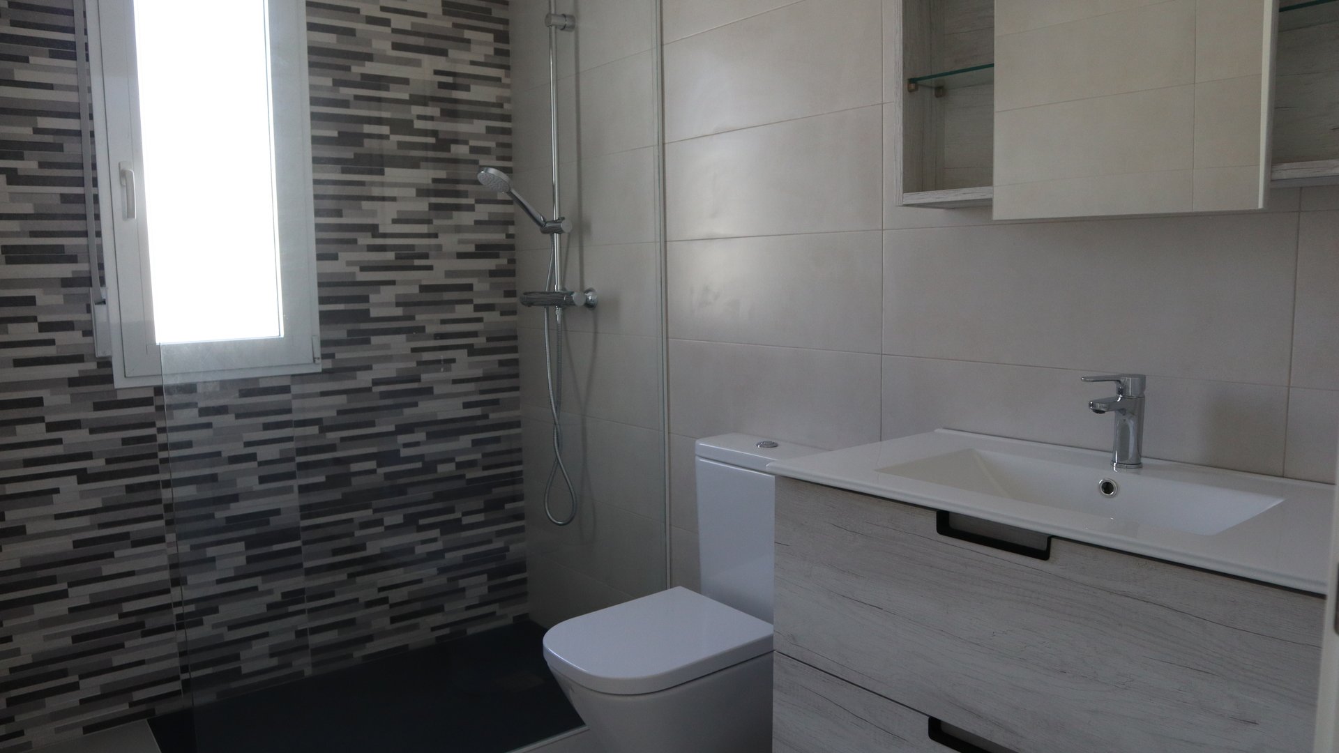 Obra nueva - Chalets -
La Romana