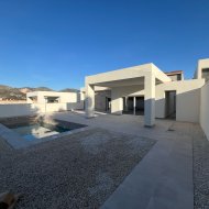 Obra nueva - Chalets -
La Romana