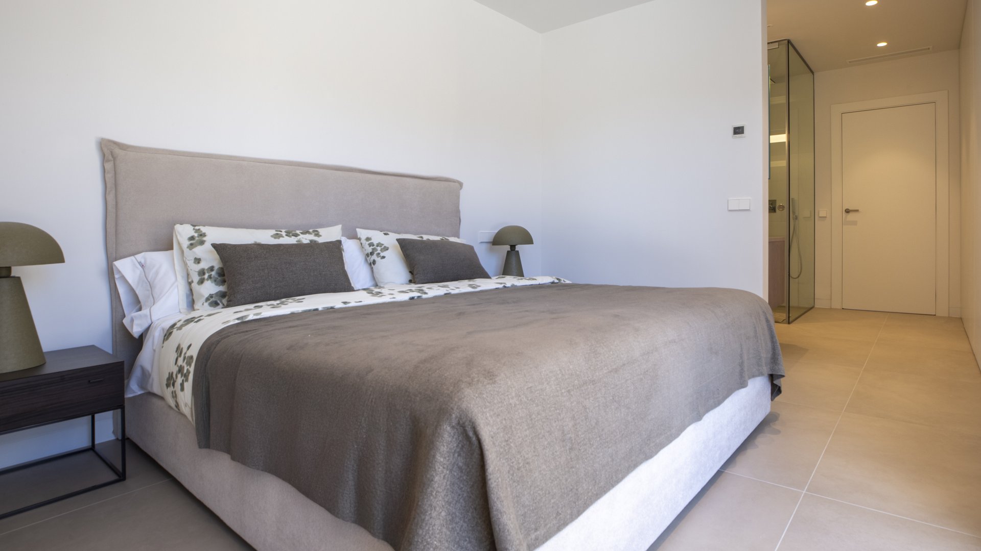 Obra nueva - Chalets -
Las Colinas Golf