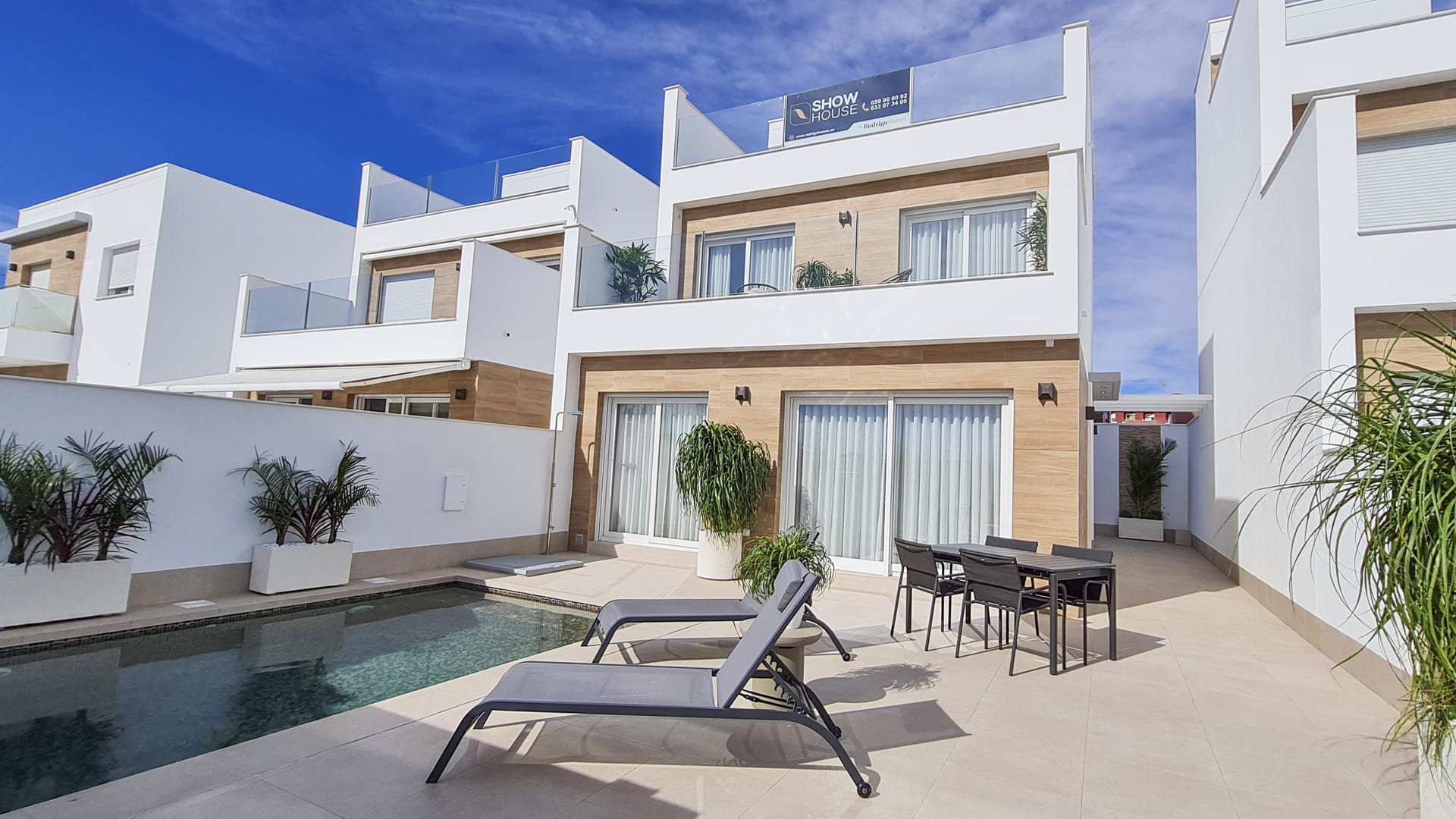 Obra nueva - Chalets -
Las Esperanzas
