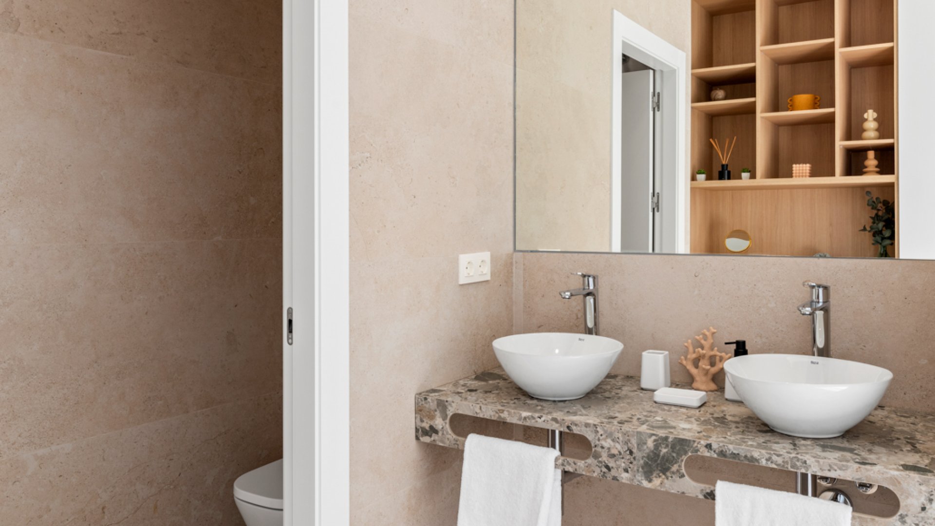 Obra nueva - Chalets -
Los Alcazares - Los Alcázares