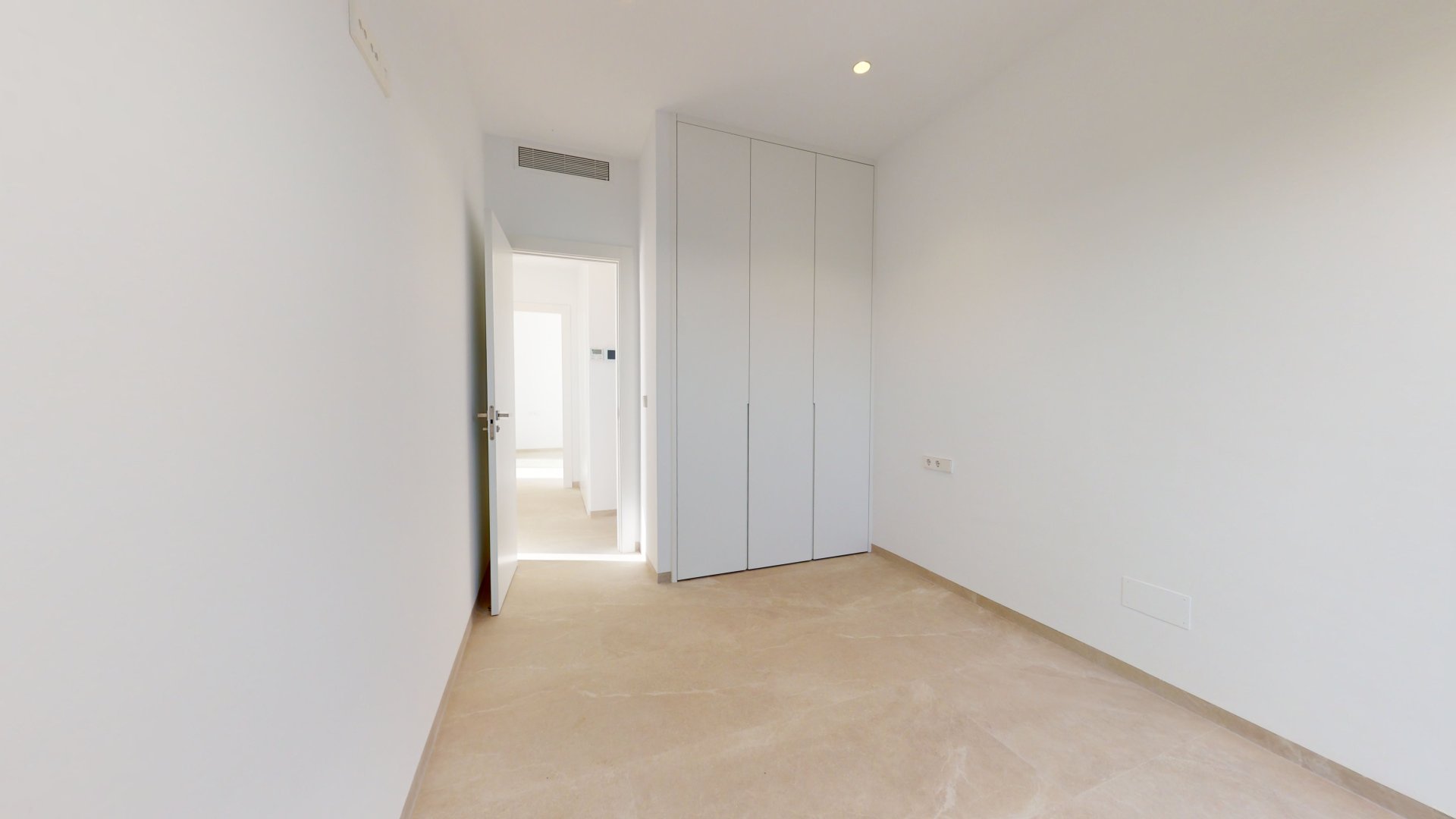 Obra nueva - Chalets -
Los Alcazares - Los Alcázares