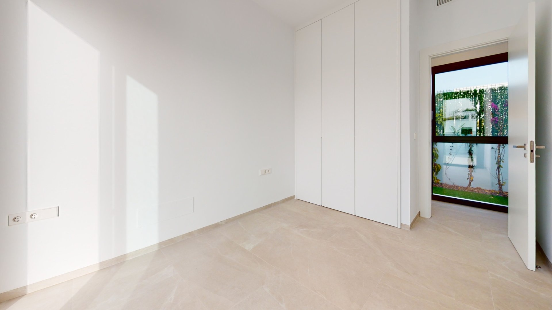 Obra nueva - Chalets -
Los Alcazares - Los Alcázares