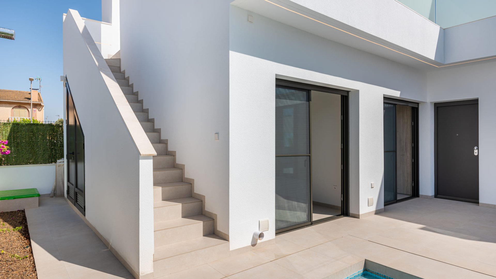 Obra nueva - Chalets -
Los Alcazares - Los Alcázares