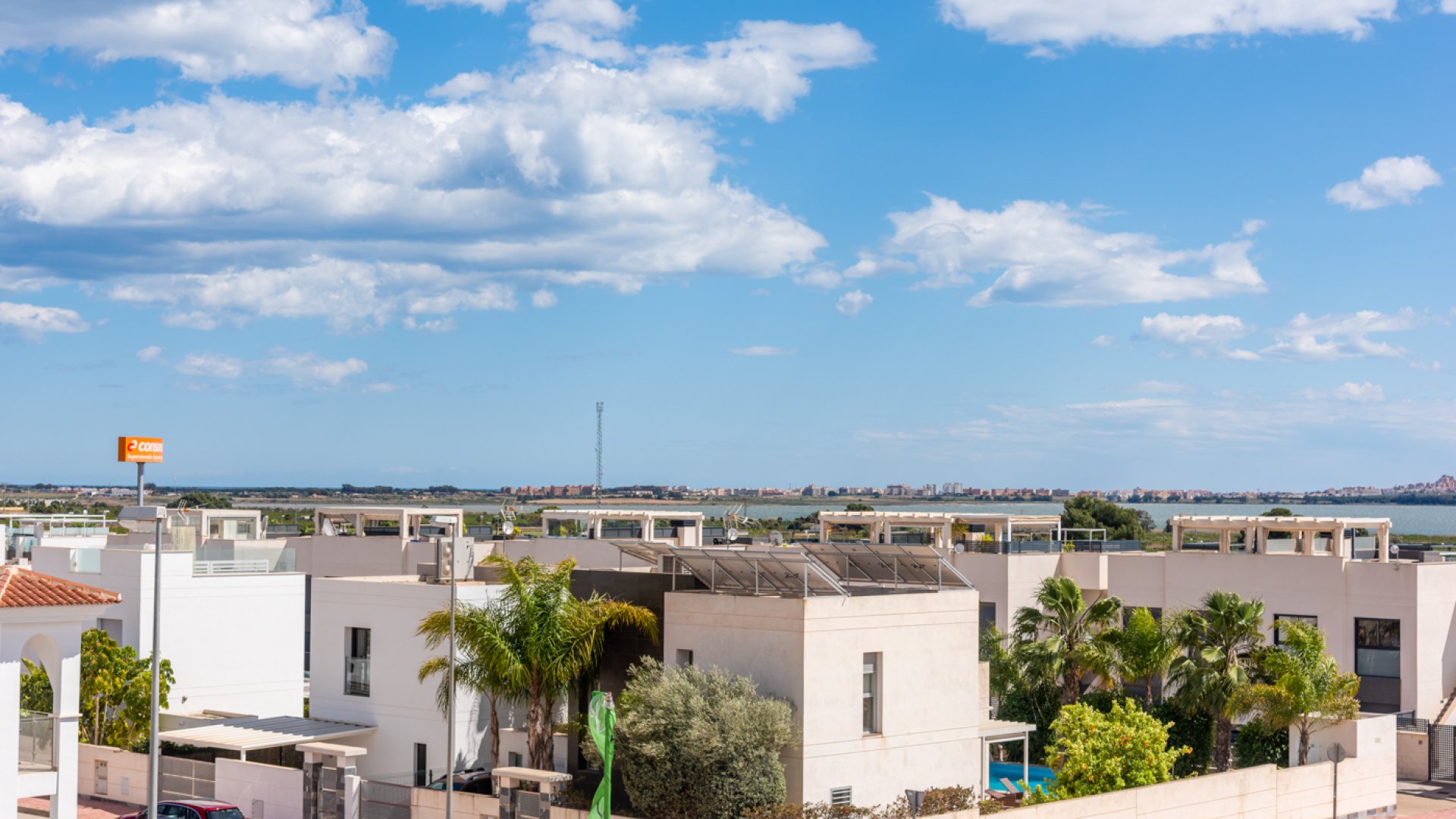 Obra nueva - Chalets -
Los Montesinos