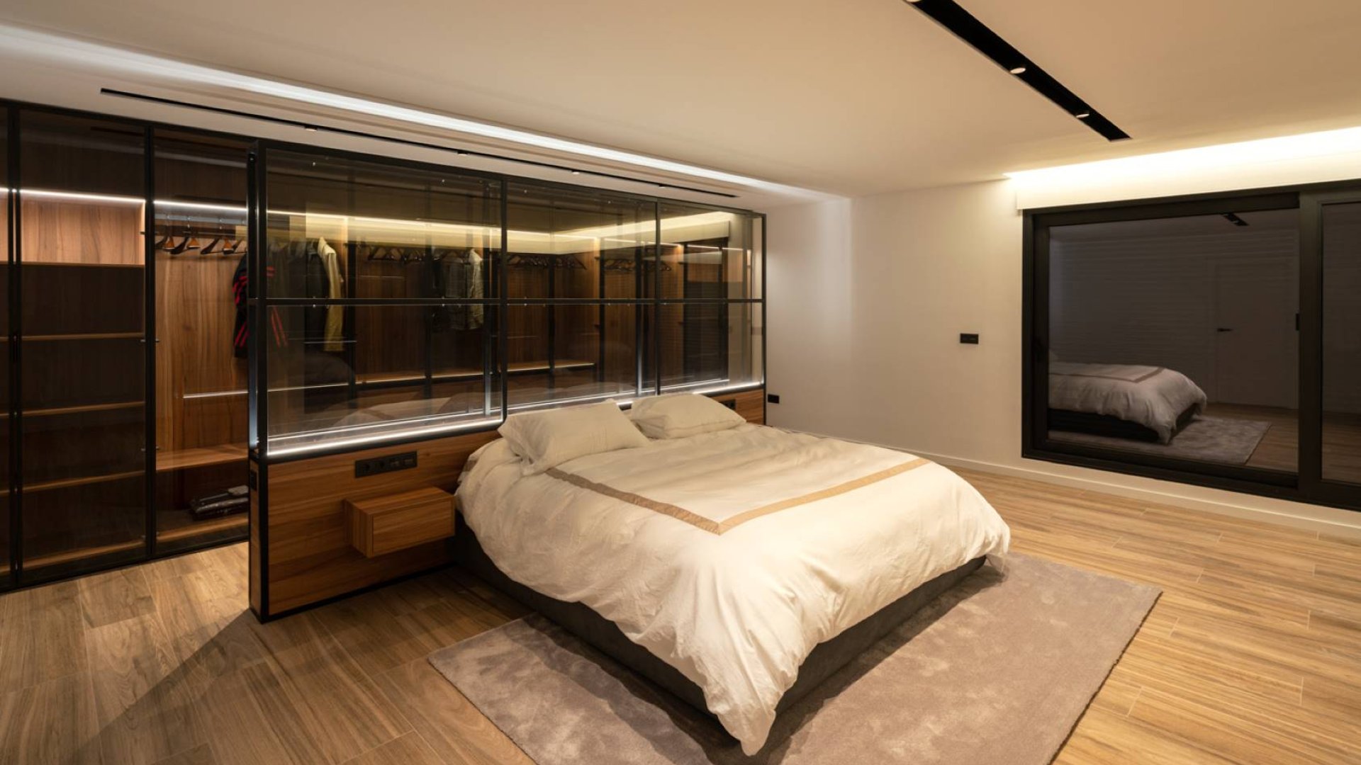 Obra nueva - Chalets -
Molina de Segura