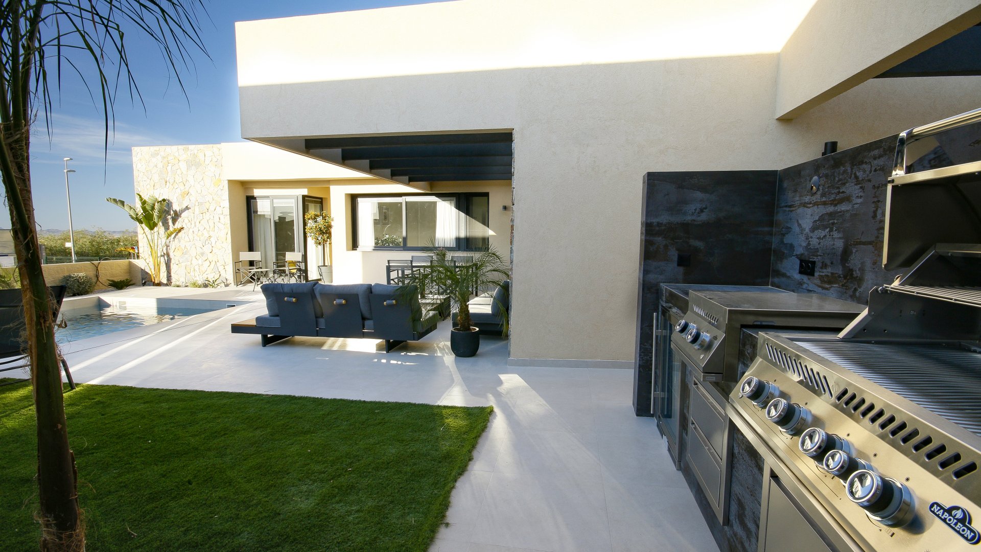 Obra nueva - Chalets -
Murcia