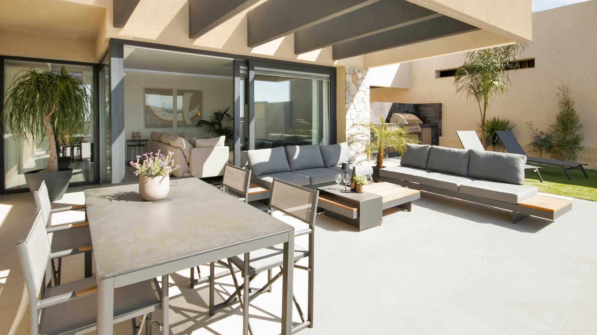 Obra nueva - Chalets -
Murcia