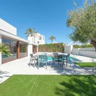Obra nueva - Chalets -
Murcia
