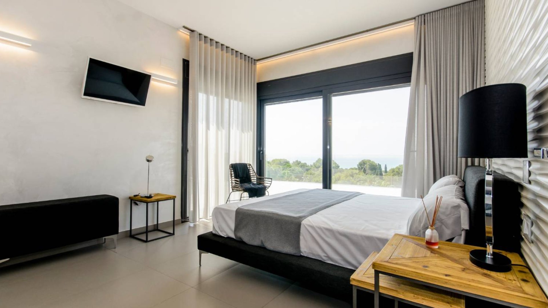 Obra nueva - Chalets -
Orihuela Costa - Orihuela