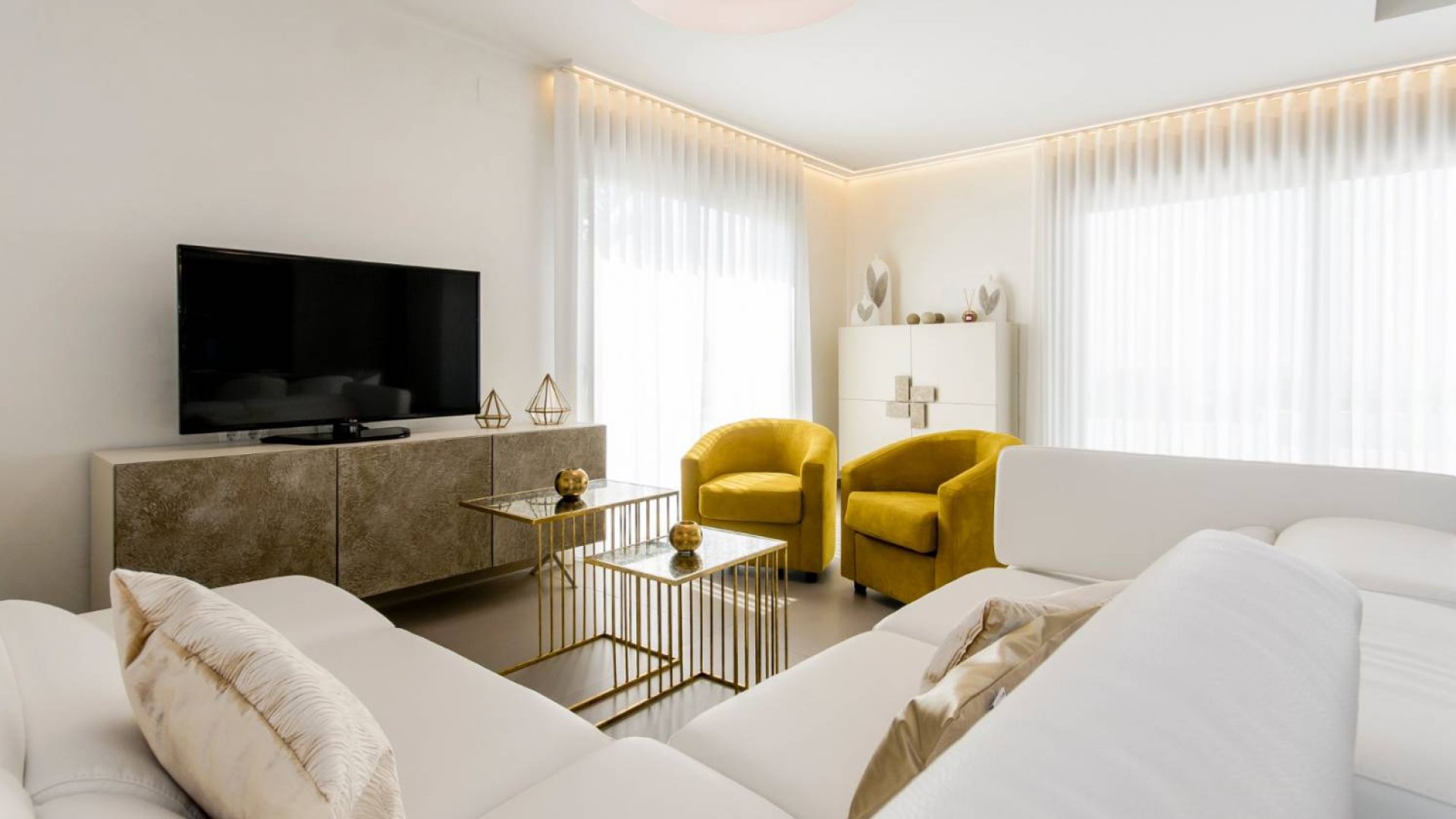 Obra nueva - Chalets -
Orihuela Costa - Orihuela