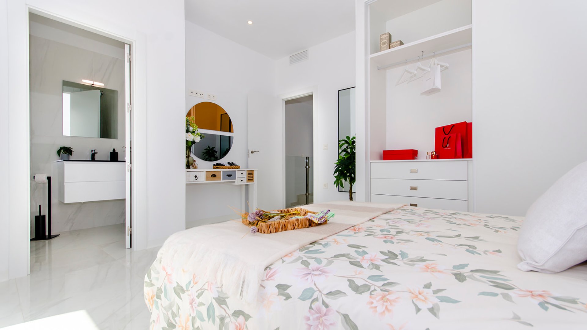 Obra nueva - Chalets -
Orihuela Costa - Orihuela