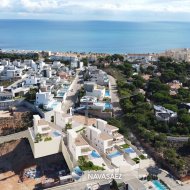 Obra nueva - Chalets -
Orihuela Costa