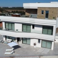 Obra nueva - Chalets -
Orihuela Costa