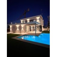 Obra nueva - Chalets -
Orihuela Costa