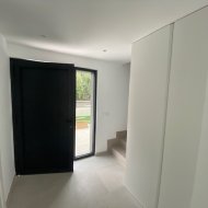Obra nueva - Chalets -
Orihuela Costa