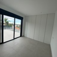 Obra nueva - Chalets -
Orihuela Costa