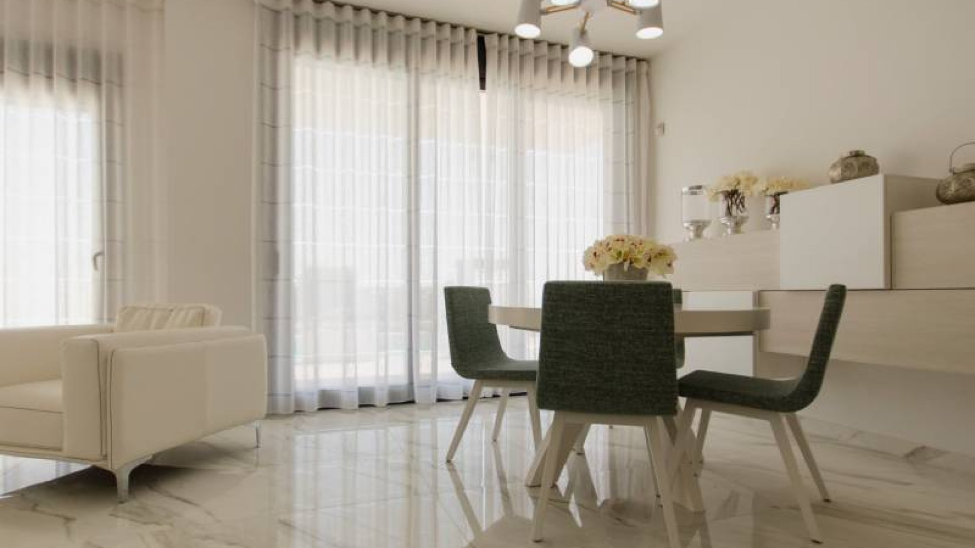 Obra nueva - Chalets -
Orihuela Costa