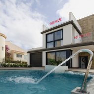 Obra nueva - Chalets -
Orihuela Costa