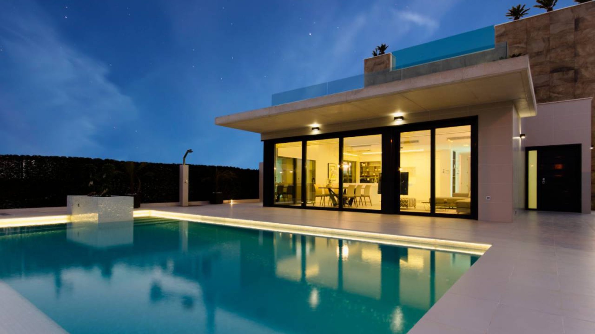 Obra nueva - Chalets -
Orihuela Costa