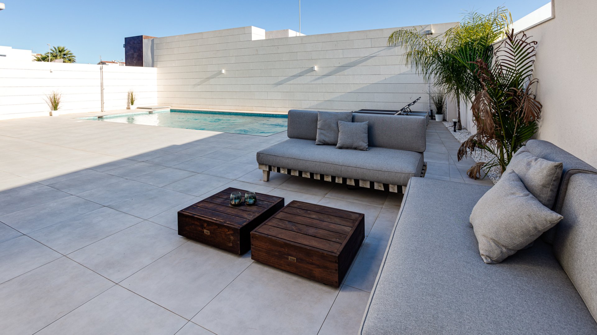 Obra nueva - Chalets -
Pilar de la Horadada