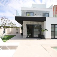 Obra nueva - Chalets -
Pilar de la Horadada