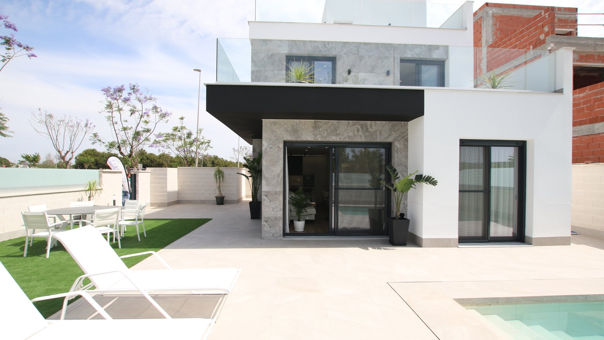 Obra nueva - Chalets -
Pilar de la Horadada